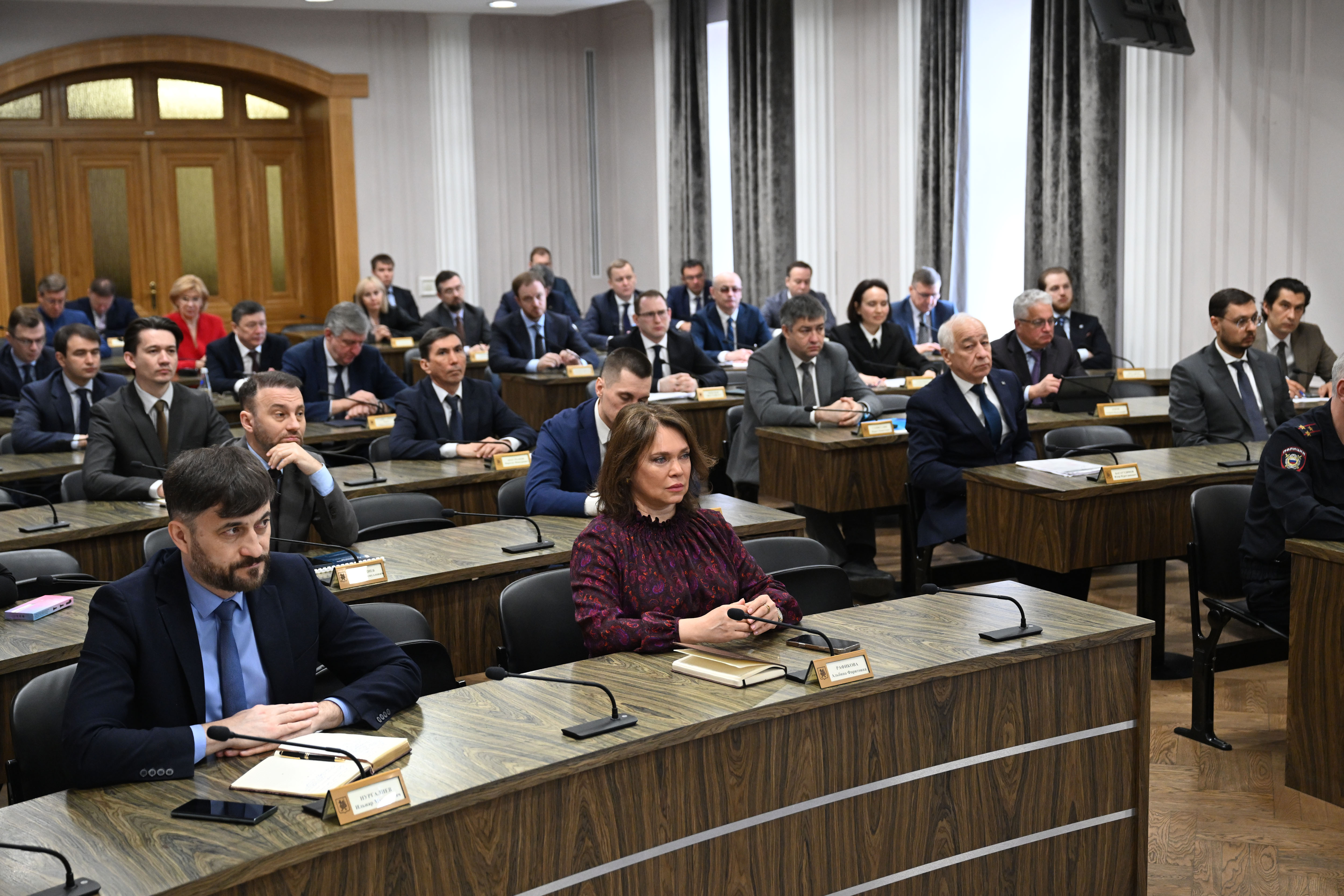 Деловой понедельник, 13.04.2026