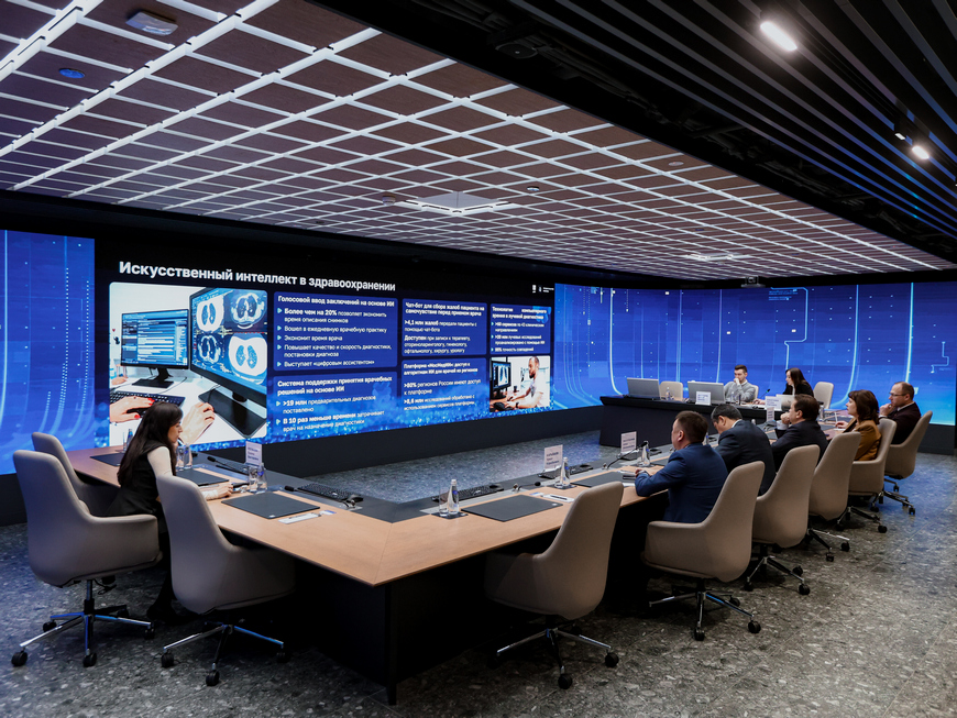 Мэр Казани Ильсур Метшин изучил опыт работы ситуационного центра правительства Москвы