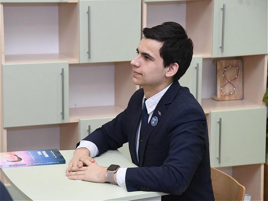 Мэр Казани: «У нас есть повод для гордости: 240 максимальных результатов ЕГЭ»