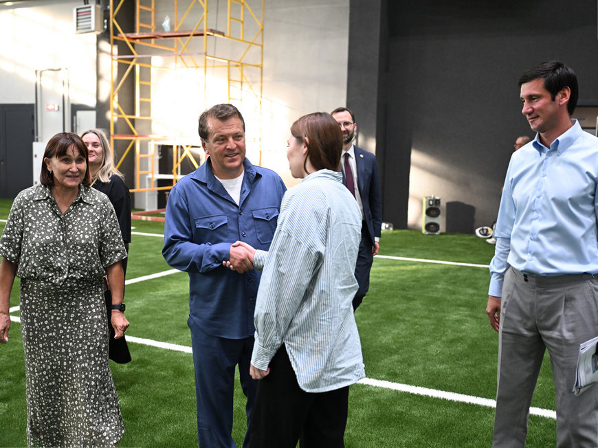 Ilsur Metshin: «This is a wonderful gift for those who practice archery and other sports»