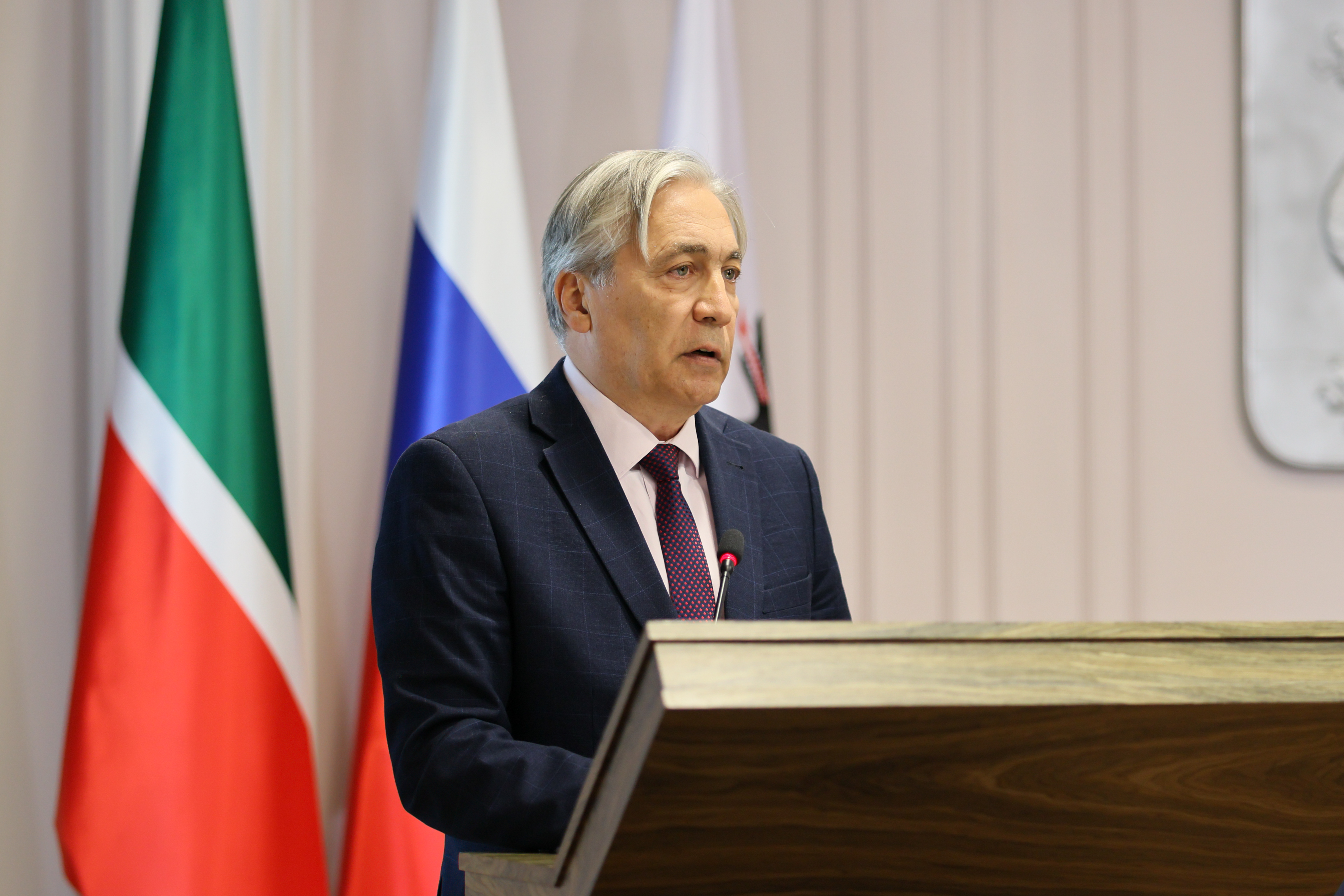 Деловой понедельник, 05.10.2026